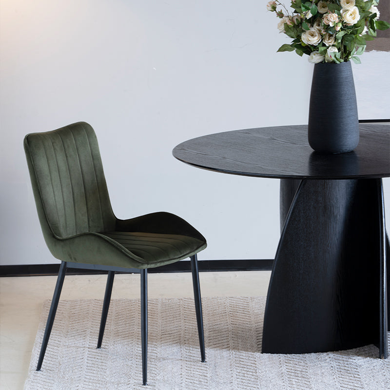 Edith Esszimmerstuhl von OFCASA in beigem Bouclé-Stoff mit Massivholzfüßen – modernes Design und extra weiche Polsterung